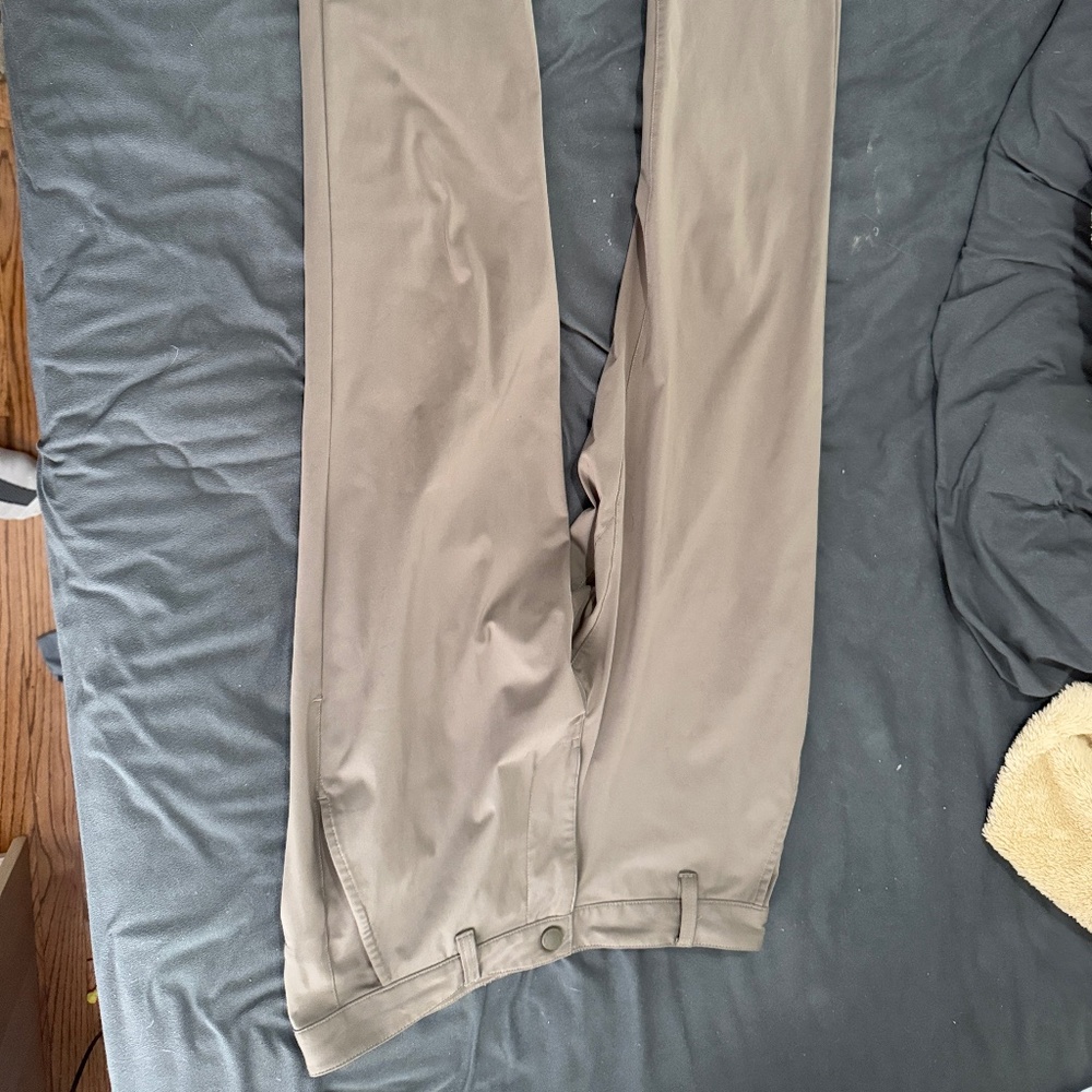Rhône commuter dress pants, tan, men’s 30 x 30”
